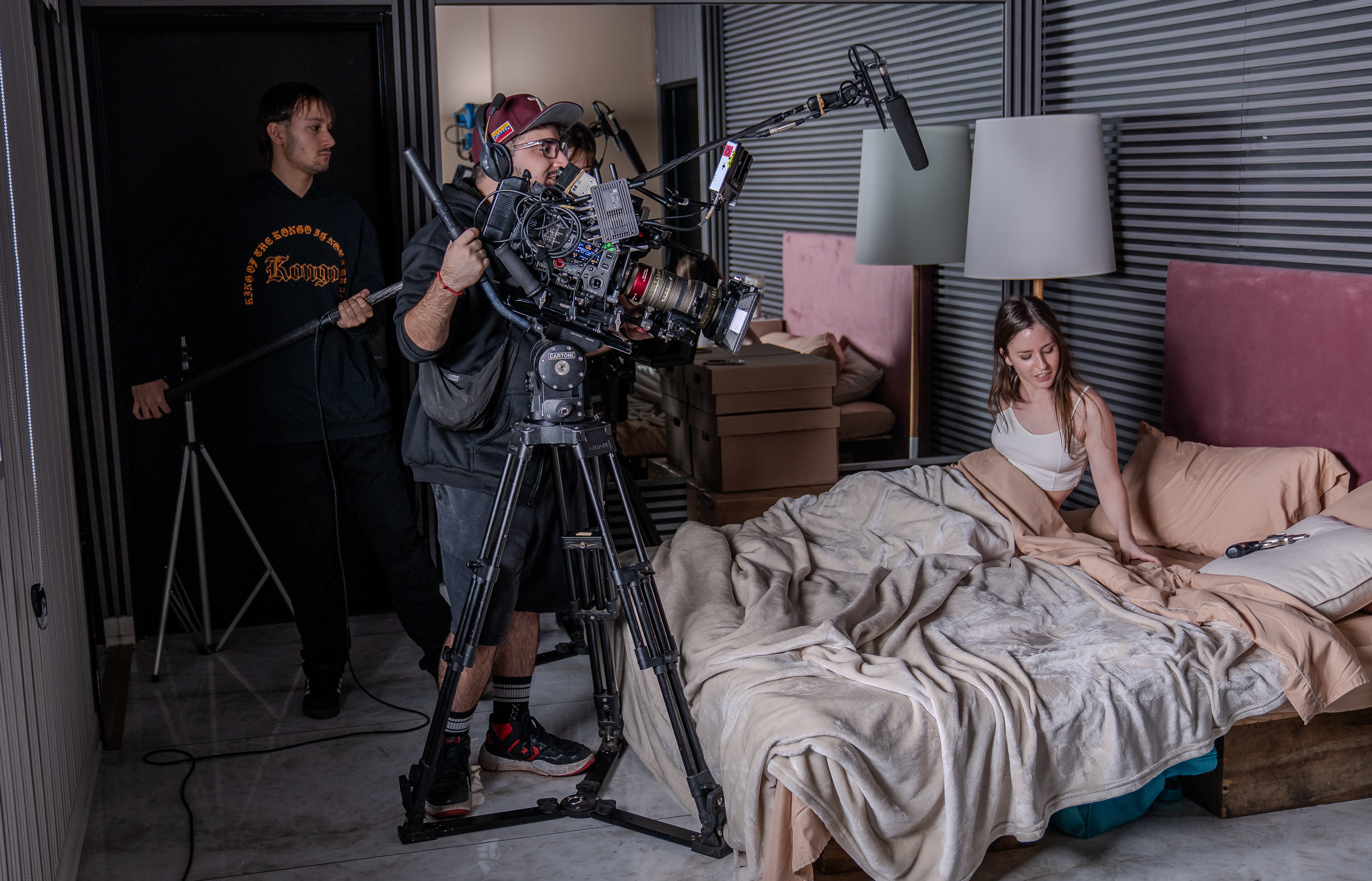 Backstage de rodaje — sonido directo, serie El amor es un baile peligroso